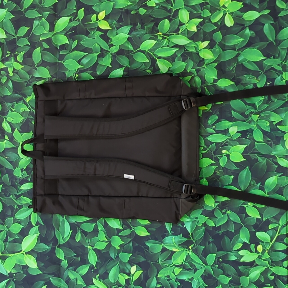 Black Reebok Backpack With Unique Tiered Zipper Pocket Design - Picture 3 of 15